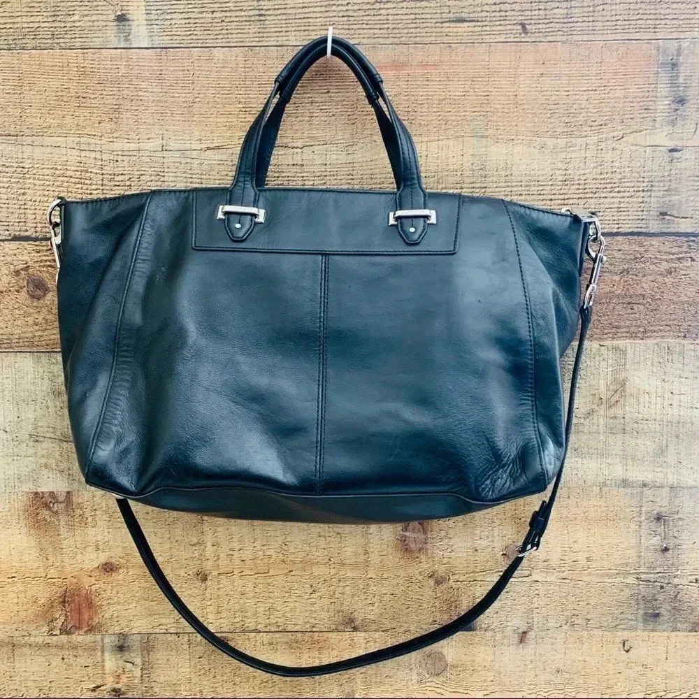 Coach leather purse - Picture 3 of 8